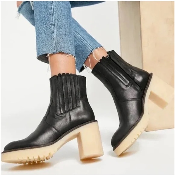 Free People James Leather Chunky Block Heel Chelsea Boots Black Size 10 - Picture 1 of 7